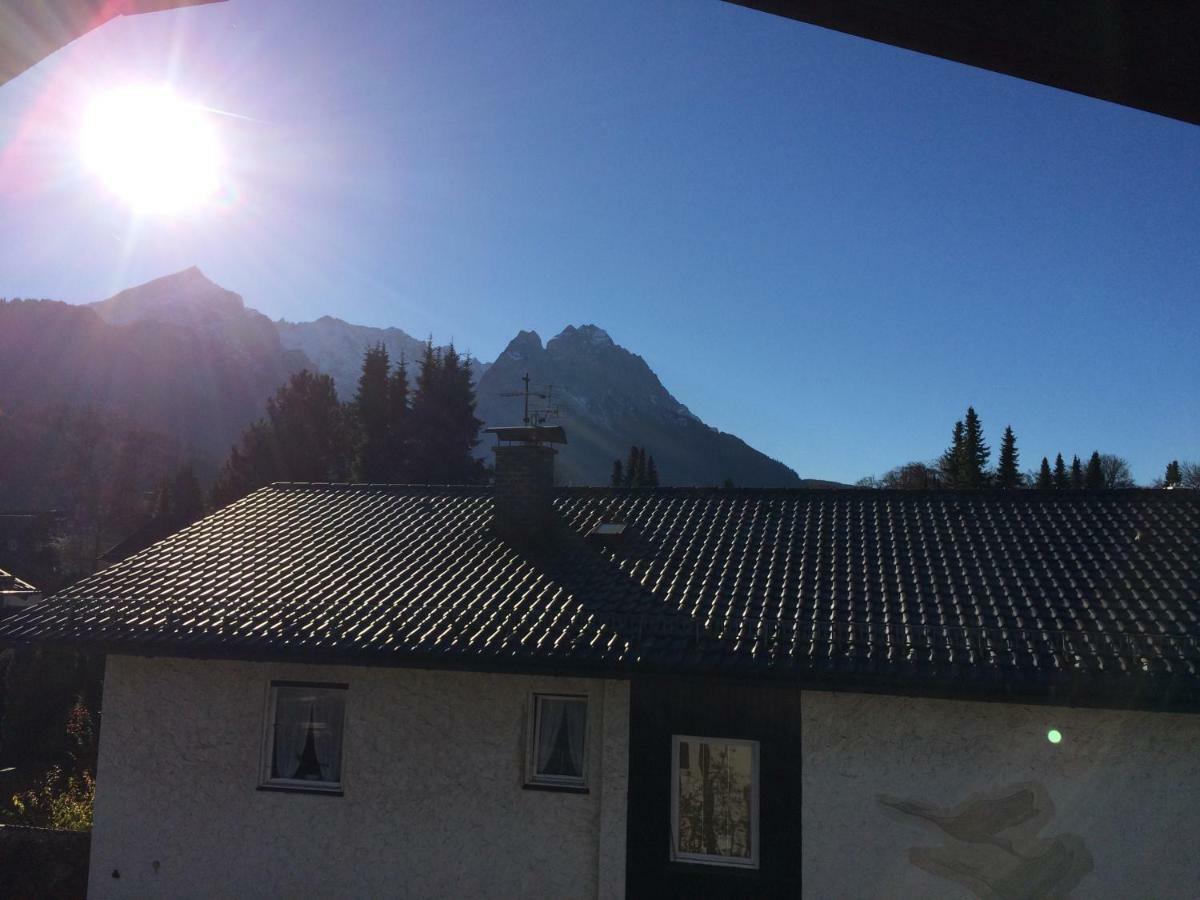 Amelie Ferienwohnung Garmisch-Partenkirchen Exteriör bild